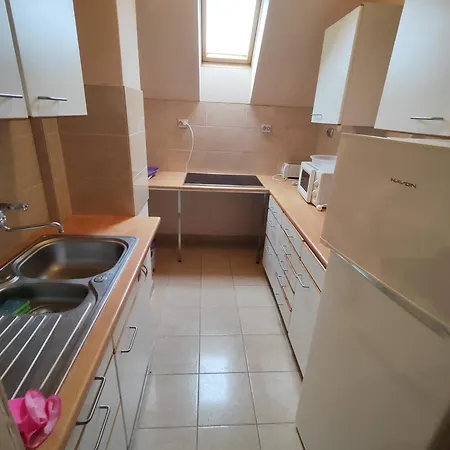 Sziget Apartment *